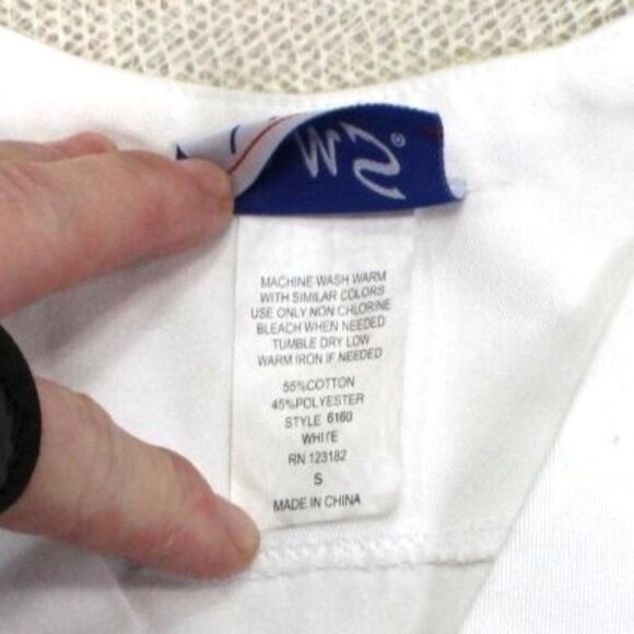 NWOT White AMS Unisex V-Neck Medical Scrub Top S 55% Cotton 45% Polyester With T - Picture 5 of 7